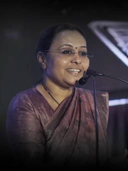 Smt. Veena George